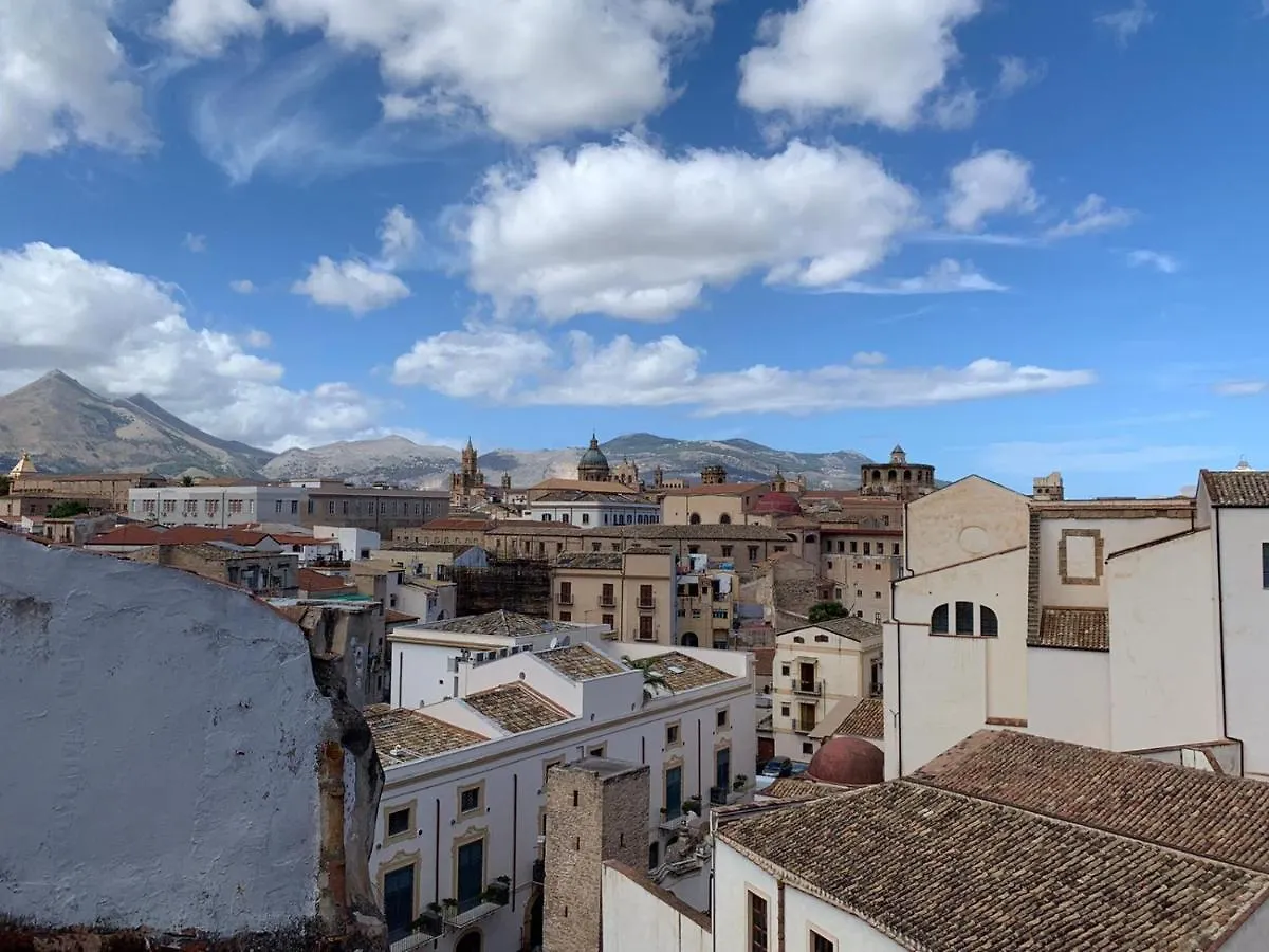 Sopra I Tetti Di Ballaro Palermo Italy